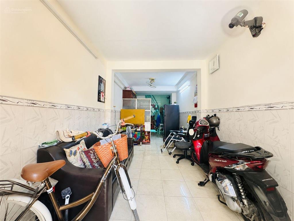 Quá ngon đi bộ 3 bước ra mặt tiền đường, nhà đẹp ở ngay 35m24t sân thượng 3 ngủ ban công 5,1 tỉtl