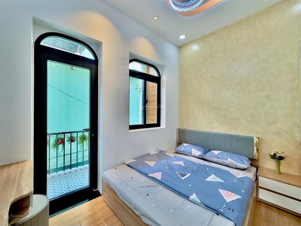 Vip nhà đẹp ở ngay chân cầu thủ thiêm 44m² 2t sát mặt tiền hẻm thông 3 ngủ 5,x tỉ