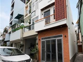 Nhà mặt tiền giá trong hẻm ngay huỳnh văn bánh 45m2 2 tầng đẹp full nội thất hơn 8 tỉ tl