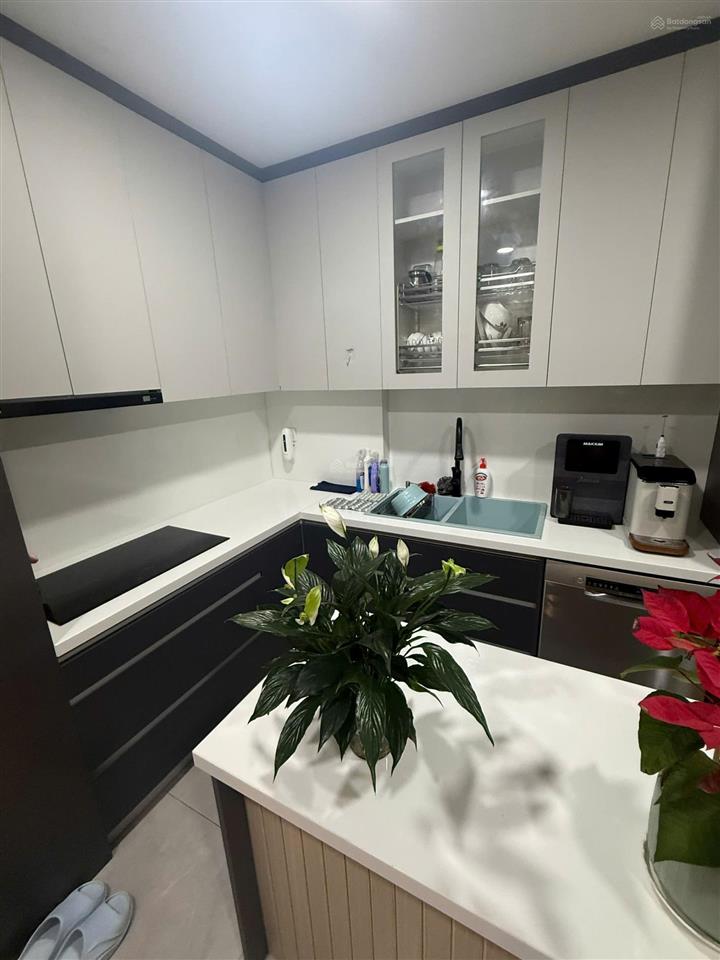 Bán căn chung cư legacy thuận giao