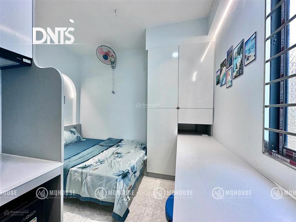 Cho thuê phòng mới gần chợ tân địnhcv lê văn támtrường đh kinh tế isb q1