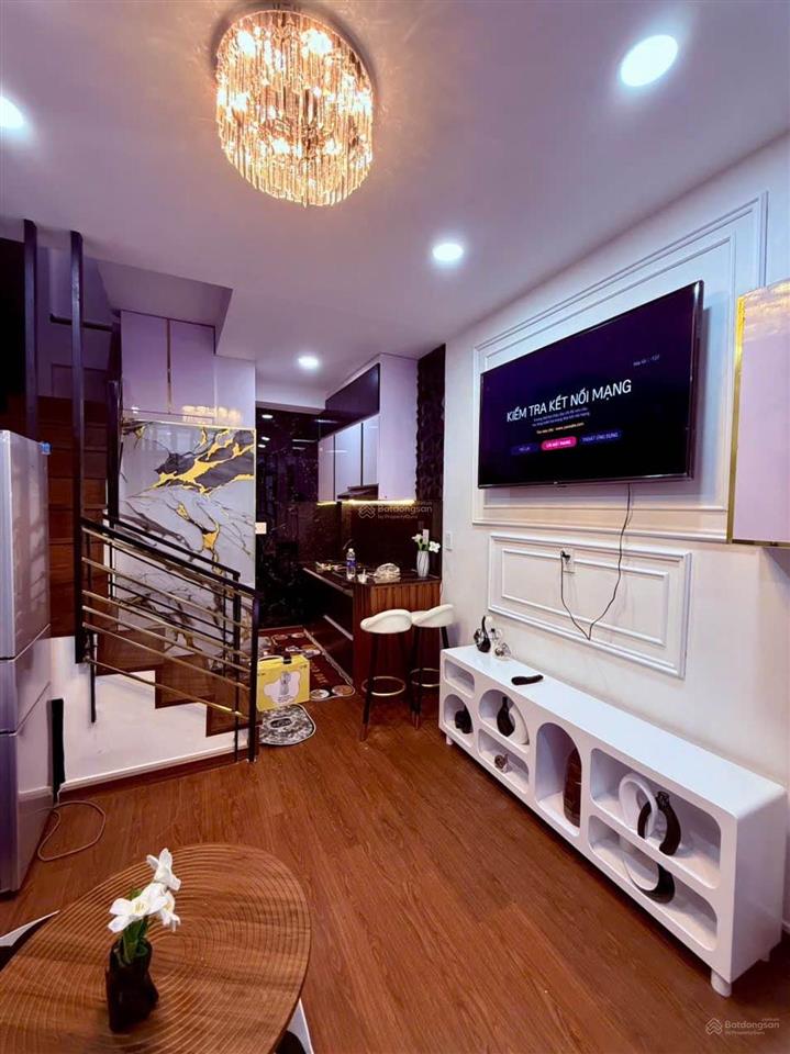 Bán nhà nơ trang long sát bên rạch xuyên tâm  vài phút qua q1  sd45m2 nhỉnh 3,9ty tl 