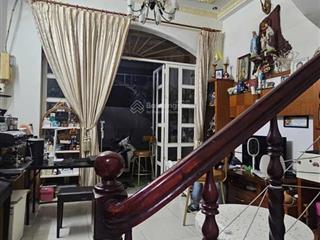 Nhà phạm văn bạch  2 tầng btct  shr vuông vức  hoàn công đủ  40m2 chỉ 3,75 tỷ