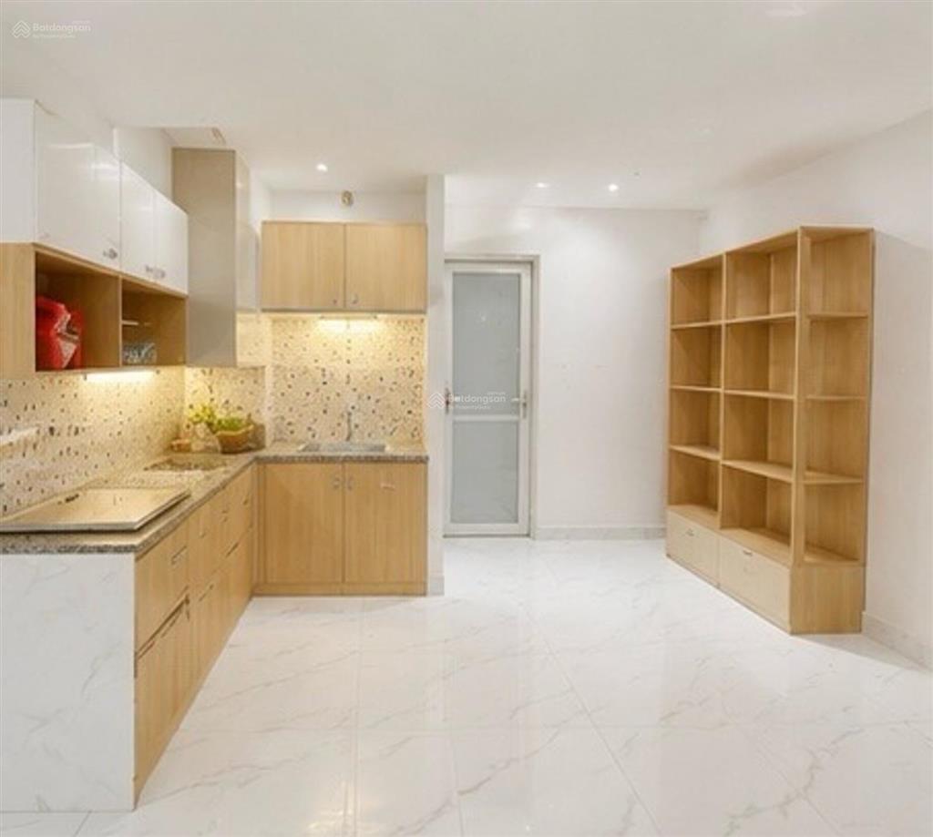 Mặt tiền nguyễn lâm sát chợ bà chiểu  sẵn dòng tiền 22m2 2 tầng chỉ nhỉnh 4 tỷ