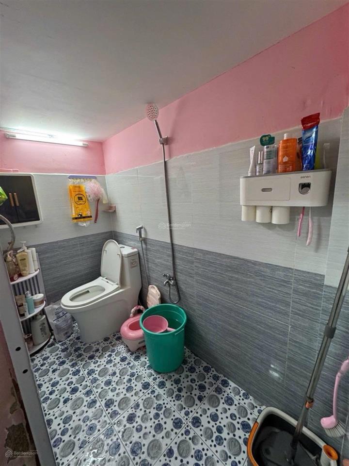 Nhà mặt tiền phùng văn cung  kinh doanh đa ngành  23m2 2 tầng  chỉ 4,7 tỷ