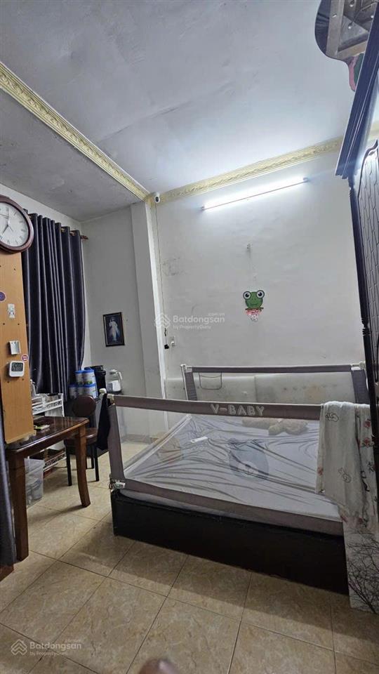 Nguyễn kiệm phú nhuận 4 tầng btct  hoàn công đầy đủ  hẻm xe hơi 5m  40m2 chỉ 5,9 tỷ tl