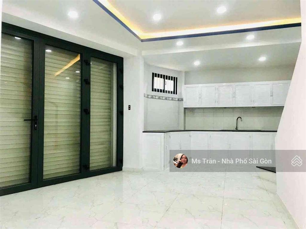 Nhà âu cơ 1/ đối diện khu vip bàu cát  xe hơi thông tiện kinh doanh gần 60m2 chỉ 6 tỷ xiêu