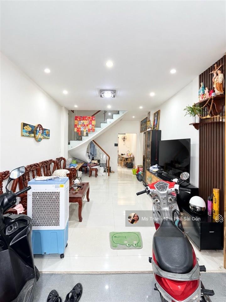 Nhà nguyễn văn khối  xe hơi thông sát mặt tiền  2 tầng btct  hoàn công đủ chỉ 3,5 tỷ