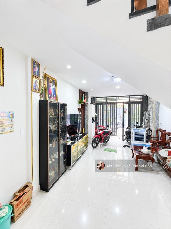 Nhà nguyễn văn khối  xe hơi thông sát mặt tiền  2 tầng btct  hoàn công đủ chỉ 3,5 tỷ