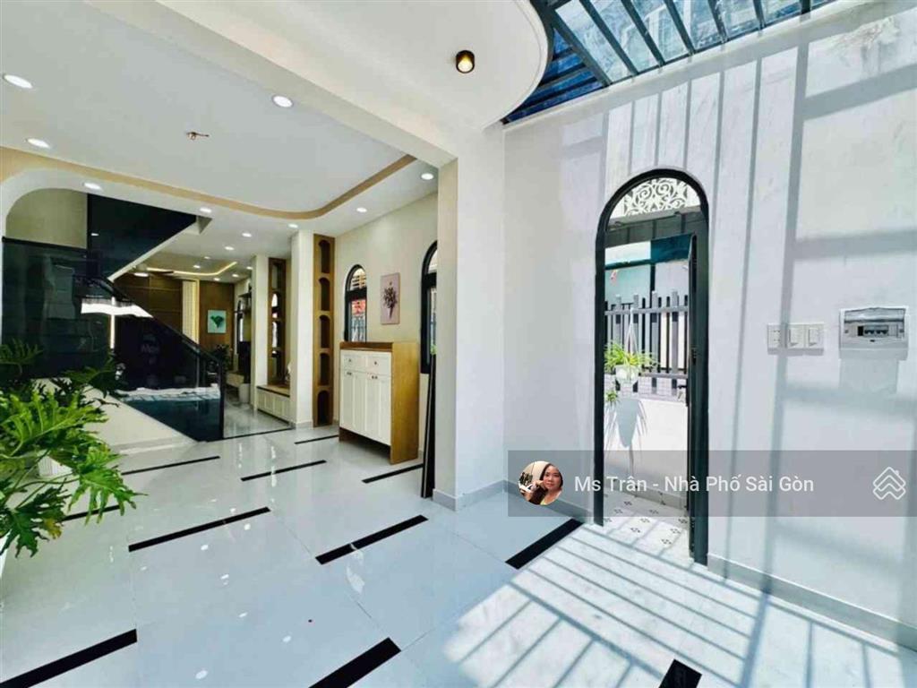 Nhà lê hoàng phái 1/ sát mặt tiền  xe hơi thông  4 tầng hoàn công đủ  60m2 chỉ 7,9 tỷ xíu