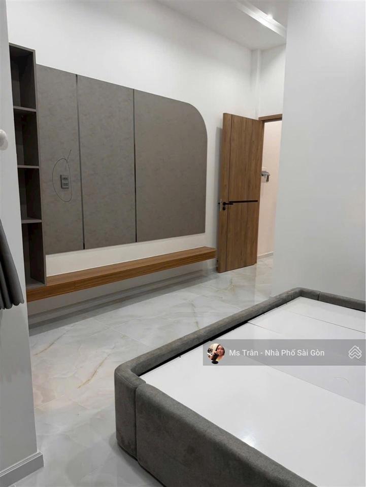 Nhà tô hiệu  hẻm trải nhựa 7m  74m2 2 tầng btct chỉ 7,9 tỷ xíu