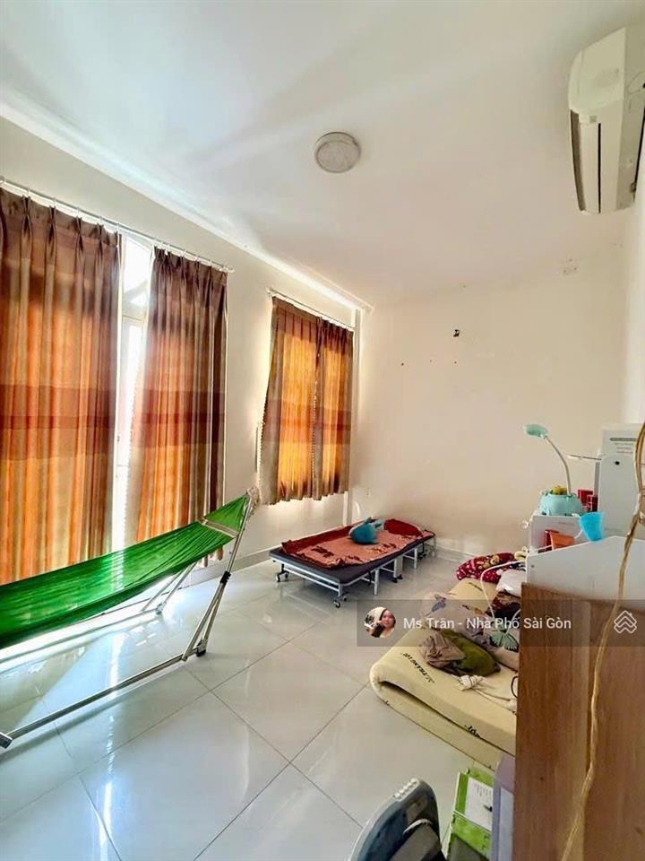 Nhà tây thạnh, lưu chí hiếu 1/  hxh  sẵn dòng tiền 4 tầng 80m2 chỉ 9 tỷ hơn