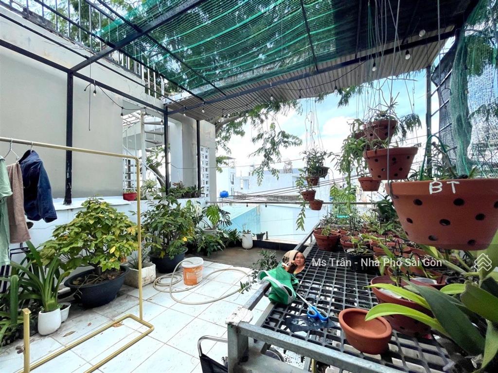 Nhà tân kỳ tân quý 17a, hẻm nhựa 5m  aeon tp 5p  3 tầng ngang 5m 75m2 chỉ 6,7 tỷ tl