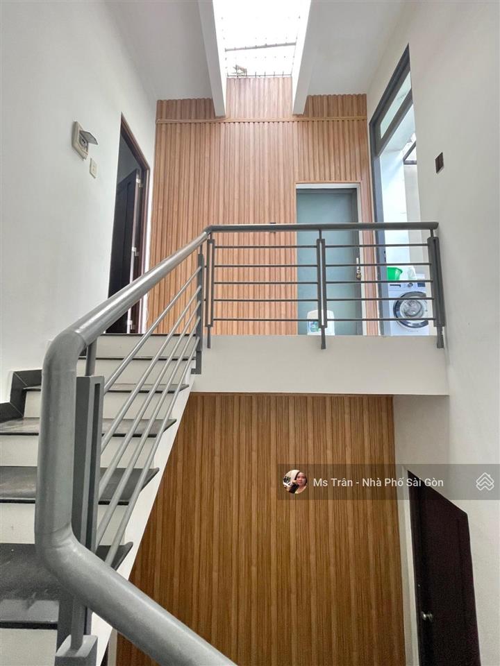 Nhà tân kỳ tân quý 17a, hẻm nhựa 5m  aeon tp 5p  3 tầng ngang 5m 75m2 chỉ 6,7 tỷ tl