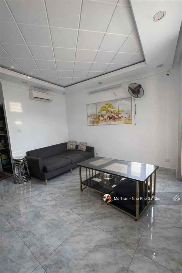 Nhà biệt phủ pháp hồ văn long gần chợ bà hom  4 tầng 80m2 chỉ nhỉnh 6ty