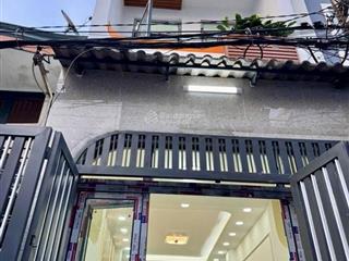 Nhà lê văn quới  cách 4 xã 200m  3pn  hẻm nhựa 4.5m  shr hoàn công