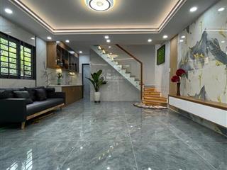 Giáp tên lửa nhà mới 2 tầng full nội thất chỉ 4.68 tỷ