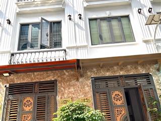 Khu phân lô cao tầng  4 tầng  4pn  đường ô tô  sổ hồng chính chủ  3,5m x 8m  giá chỉ 2.88 tỷ