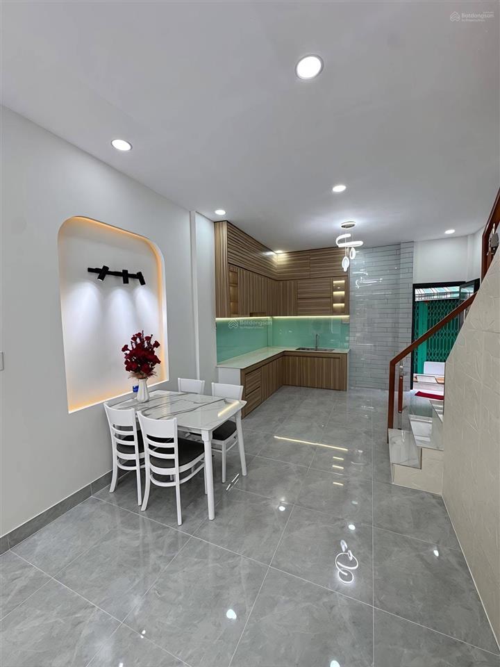 Nhà mới đường trương phước phan giáp q6  3pn đường 4m  2 mặt tiền  ngang 4.3m  giá chỉ 4.58 tỷ