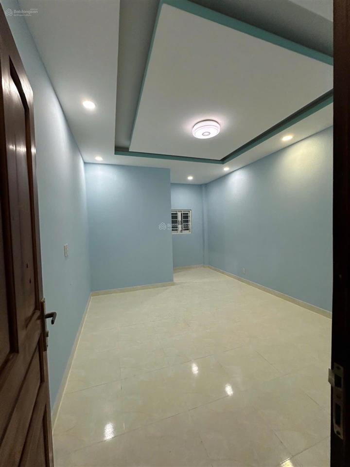 Nhà 4 tầng  aeon bình tân  4,1x16  5pn 6wc  hxh  giá 5.95 tỷ thương lượng chính chủ