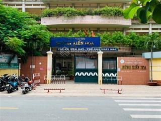 Bán nhà nát 90m2 (4.5x20m), tương lai mặt tiền đường 20m, dòng tiền sẵn 10tr/tháng, giá rẻ 10 tỷ