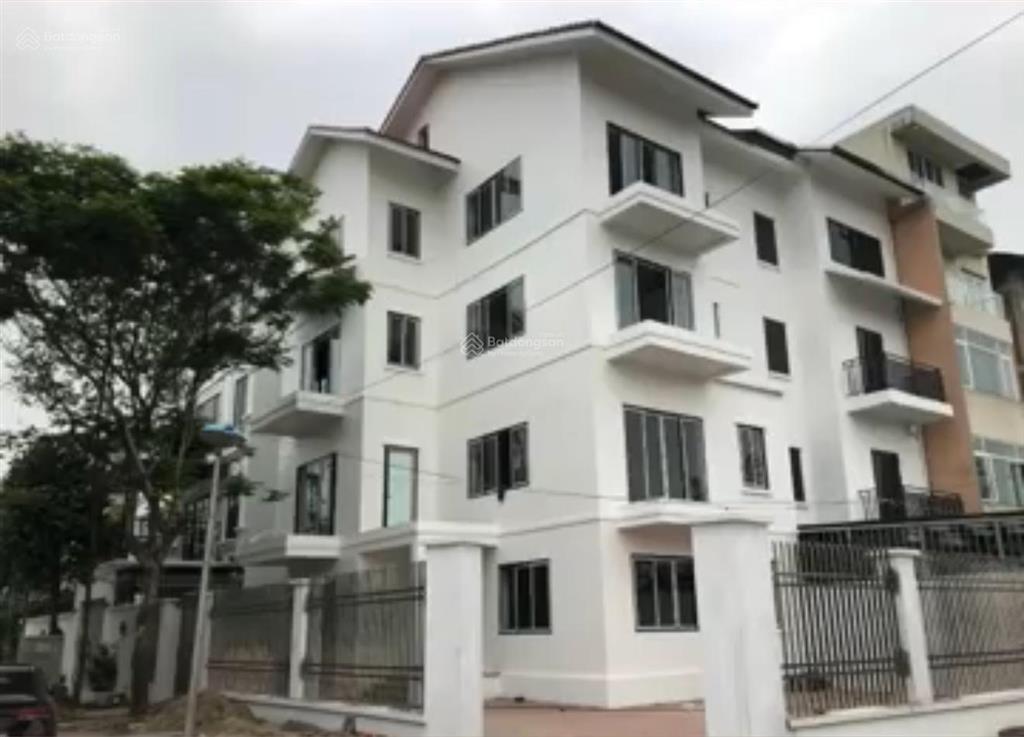 Cho thuê biệt thự khu tt10, khu đô thị xuân phương mới, quốc hội, 196 m2, 5 tầng  chính chủ