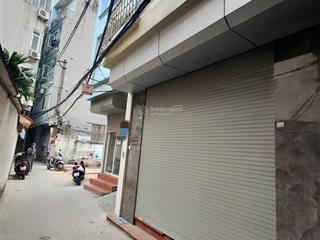 Bán nhà nguyễn khánh toàn  7 tỷ  dt 28m, 4 tầng  ngõ thông, 3 gác tránh nhau