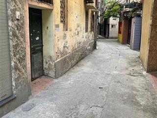 Bán nhà phạm văn đồng  1 nhà ra phố  16 tỷ 5  dt 70m  mặt tiền 12m, ô tô ngủ trong nhà