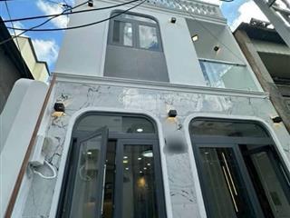 Bán lỗ nhà an dương vương, quận 5. giá 4,09 tỷ, dt 56m2,  như 0766 372 ***, đường hẻm 4m rộng