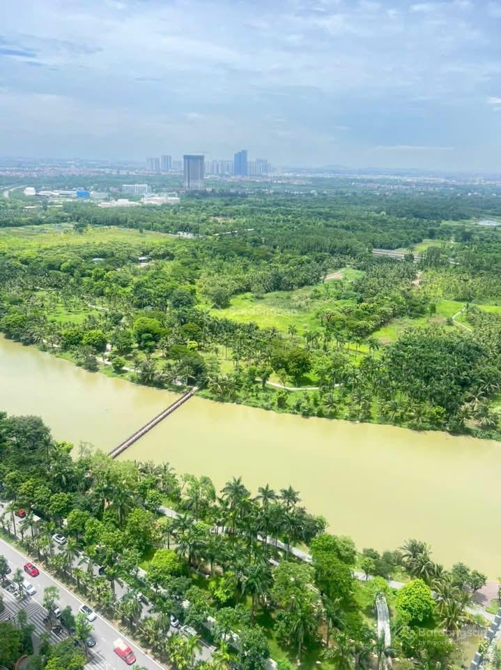 Bán căn hô 3 ngủ tại toà landmark , đa hoàn thiện full đồ , 3 ngủ 2 vệ sinh, giad chỉ 8ty1 bao phí