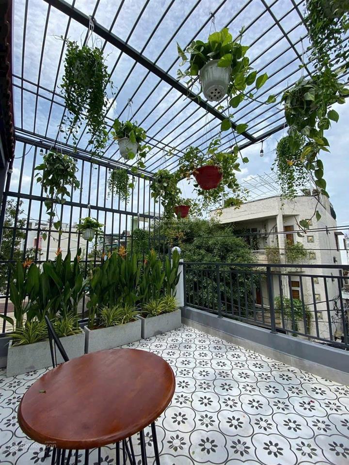 Nhà mặt tiền kinh doanh đường số 4 . 8 tỷ 600 tl