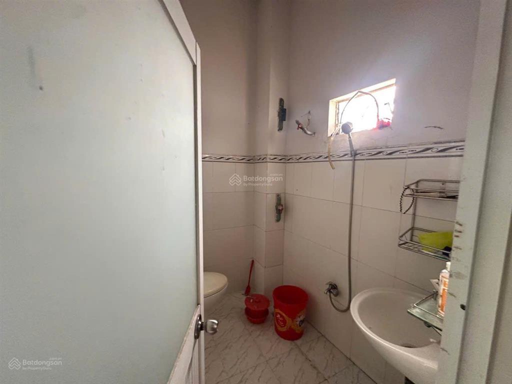 Chủ ngộp thở  bán gấp nhà 118m2 dương thị mười q12  ngang 6.5m hiếm có  chỉ 4x tr/m2