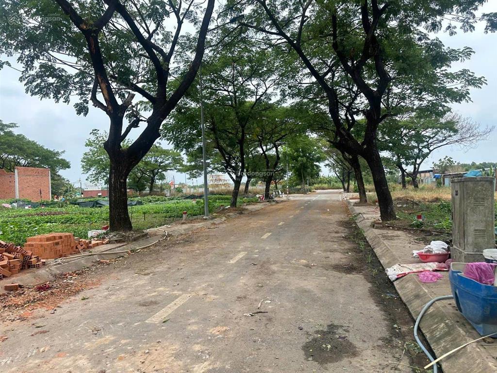 Đất quận 12 chỉ 4.5 tỷ  69m2 nở hậu  đường 9m xe tải tránh