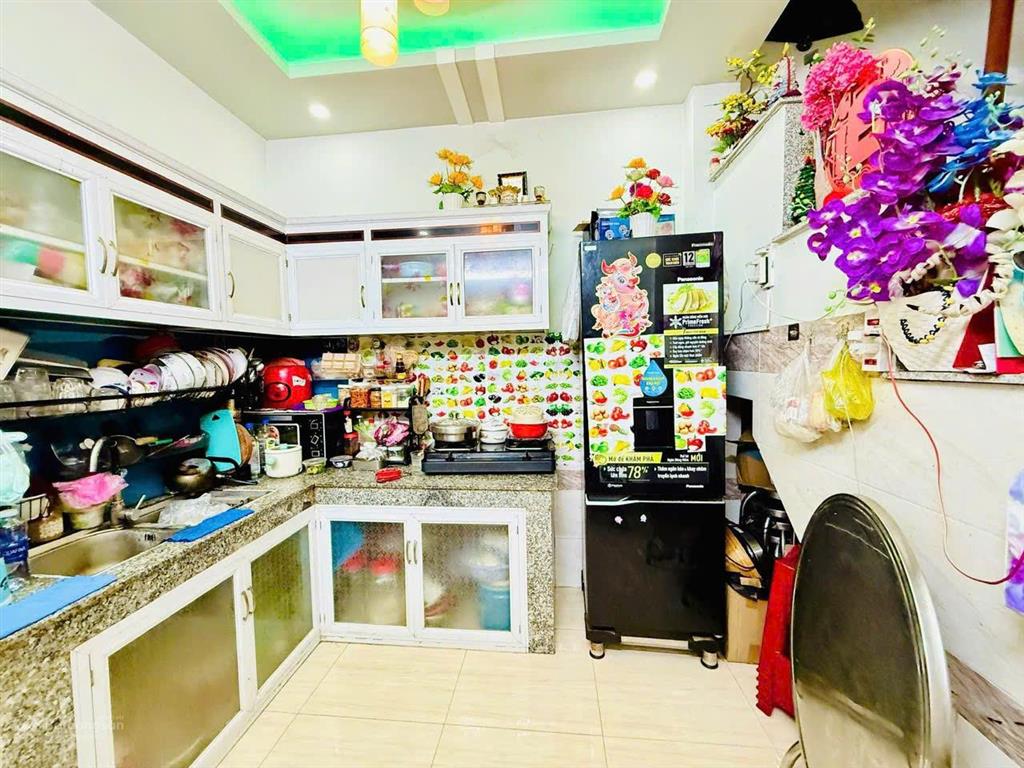Bán nhà lê văn khương q12  3 tầng ở ngay chỉ 3.88 tỷ tl