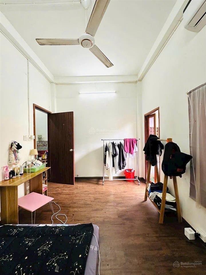 Mặt tiền phan văn trị p10 gò vấp  1 trệt 2 lầu  kinh doanh đa ngành