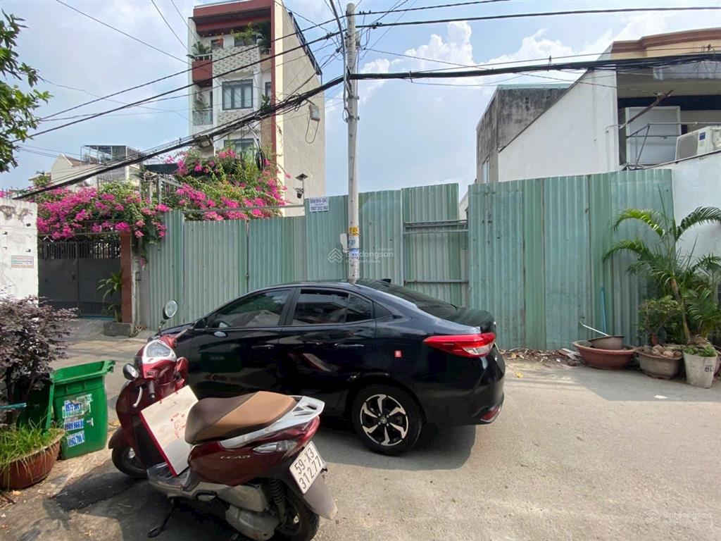 Cần bán đất mặt tiền đs 8 kdc hồng long ngang 5.5m diện tích 94,2m2