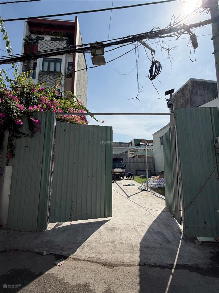 Cần bán đất mặt tiền đs 8 kdc hồng long ngang 5.5m diện tích 94,2m2