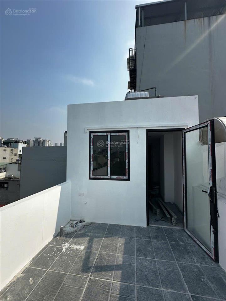 Nhà 6 tầng, thang máy, ô tô tránh, view hồ tại phố đại linh nam từ liêm. giá 12,9tỷ.  0793 198 ***