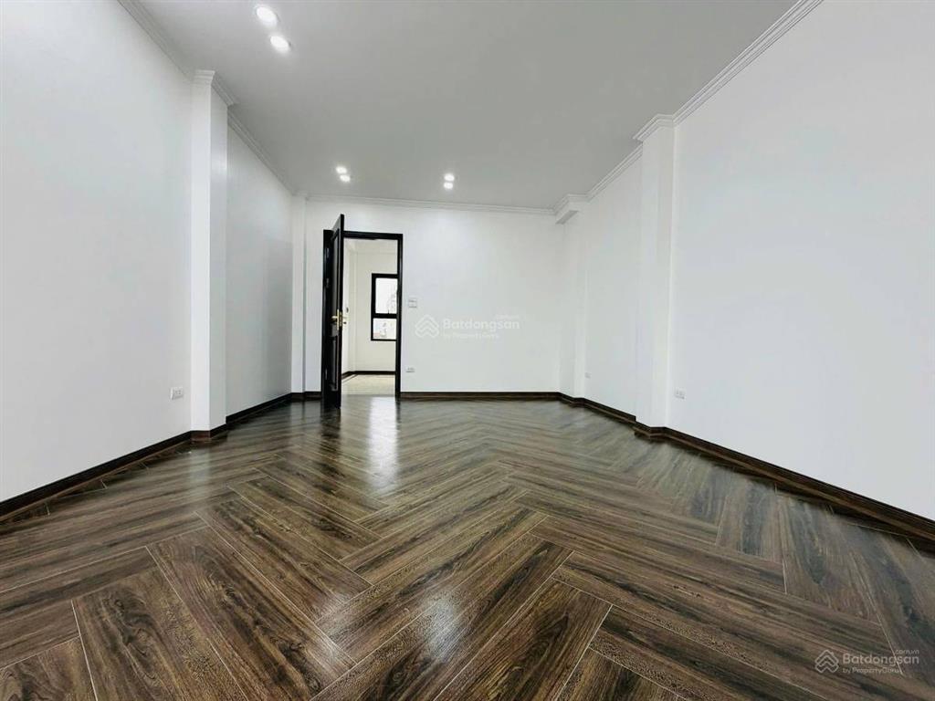 Siêu hiếm phân lô trung kính  vỉa hè ôtô tải tránh  nhà mới 55m2, 8t thang máy.  0793 198 ***