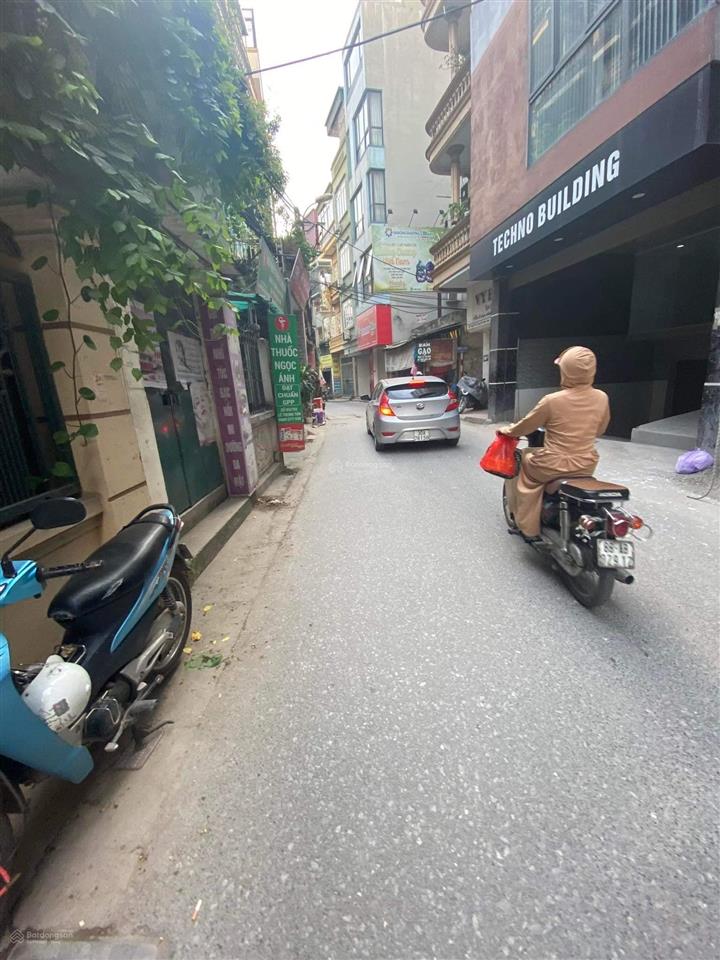 Chính chủ bán mảnh đất đường hoàng hoa thám 100m2  ngõ nông ba gác, không quy hoạch. 0793 198 ***