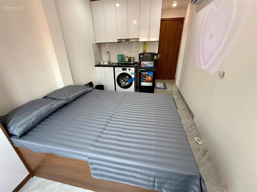 Bán tòa chdv hoàng hoa thám, gần hồ tây  70m2, 7t thang máy, 18p, đủ pcccgpxd. 0793 198 ***.