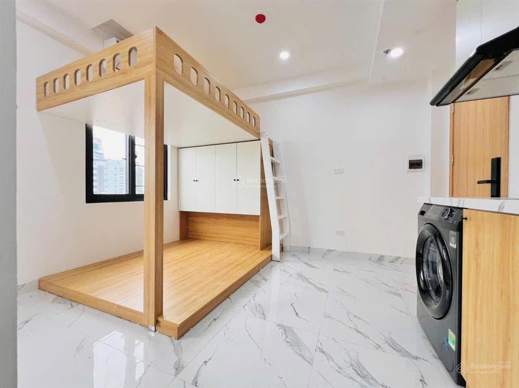 Chính chủ bán tòa nhà dòng tiền pháo đài láng, 120m2*10t thang máy, 29 phòng, đủ pccc.0793 198 ***