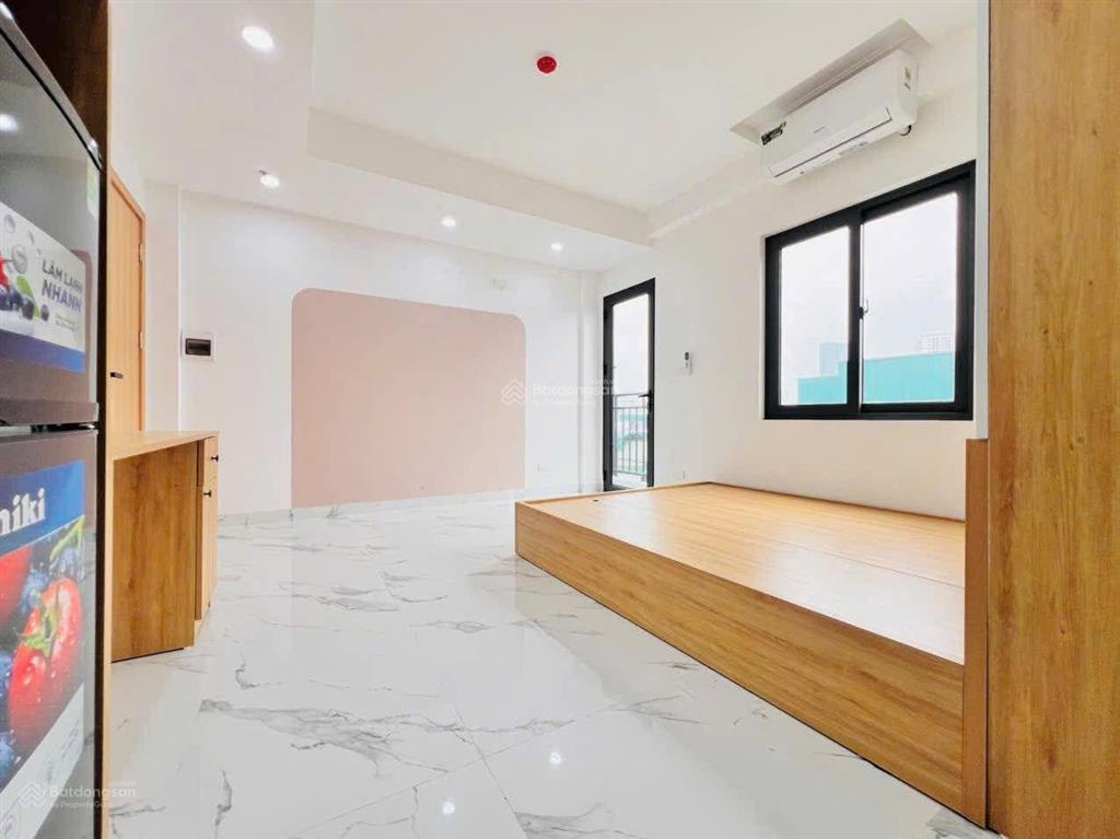 Chính chủ bán tòa nhà dòng tiền pháo đài láng, 120m2*10t thang máy, 29 phòng, đủ pccc.0793 198 ***