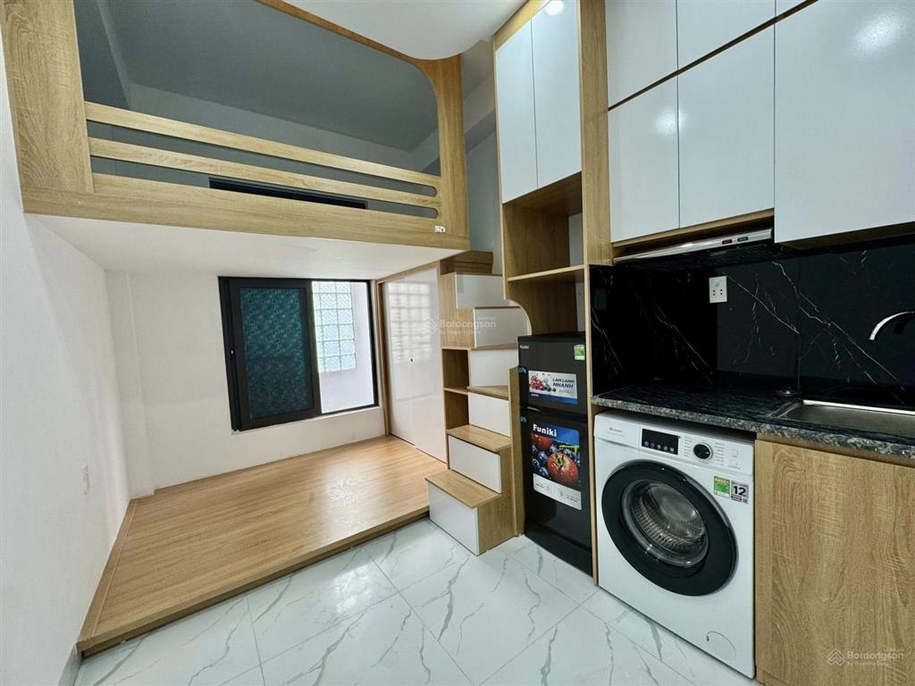 Bán tòa chung cư mini đường láng, ô tô qua cửa, 100m2*7t thang máy dt 110tr/th,gpxdpccc.0793 198 ***