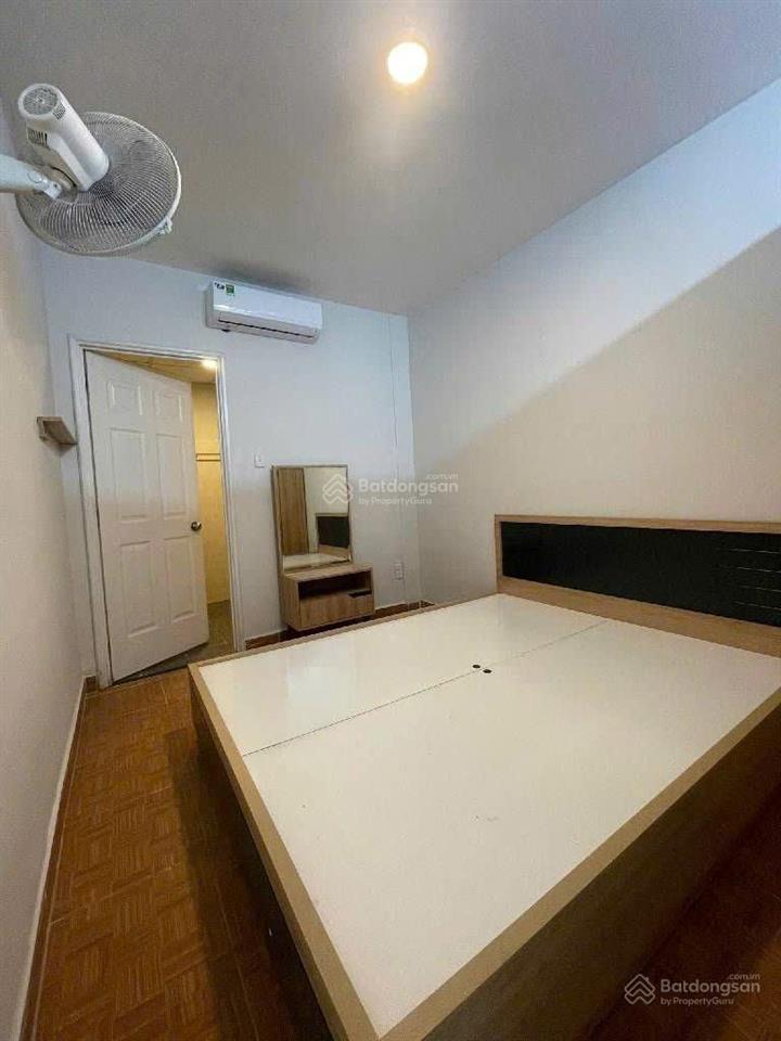 Bán căn hộ cao cấp tân phú gần đầm sen  tầng 12  90m2  3pn  nội thất cơ bản  nhỉnh 3 tỷ