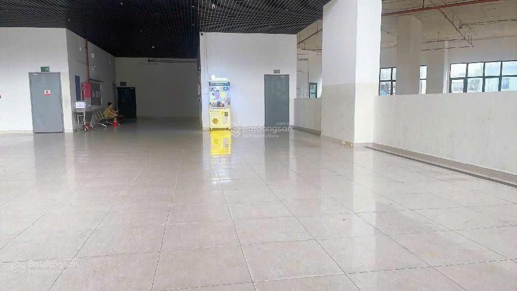 Bán căn hộ cao cấp tân phú gần đầm sen  tầng 12  90m2  3pn  nội thất cơ bản  nhỉnh 3 tỷ