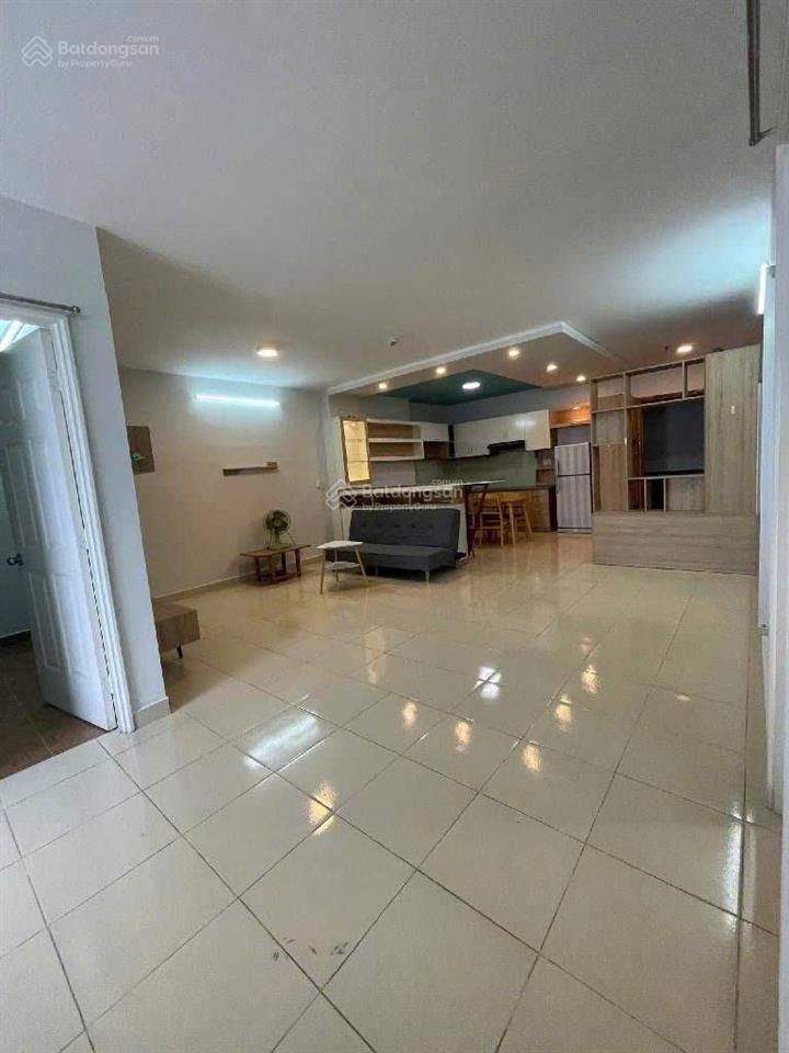 Bán căn hộ cao cấp tân phú gần đầm sen  tầng 12  90m2  3pn  nội thất cơ bản  nhỉnh 3 tỷ