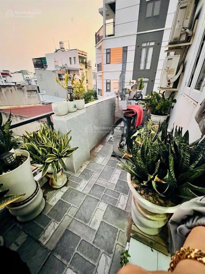 Vị trí đẹp ngay khu vip bình long giáp tân phú  sát mặt tiền  hẻm xe hơi  nở hậu  nhỉnh 3 tỷ