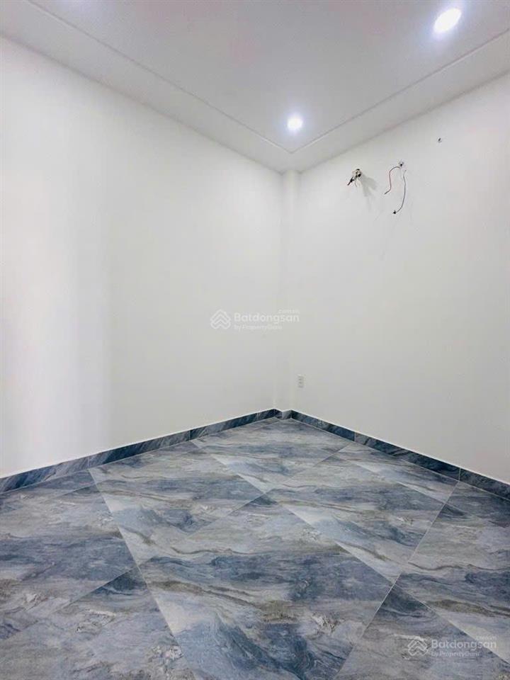Ngay chiến lược bình trị đông  giáp tân phú, quận 6  hẻm xe tải thông  4 tầng btct  4pn