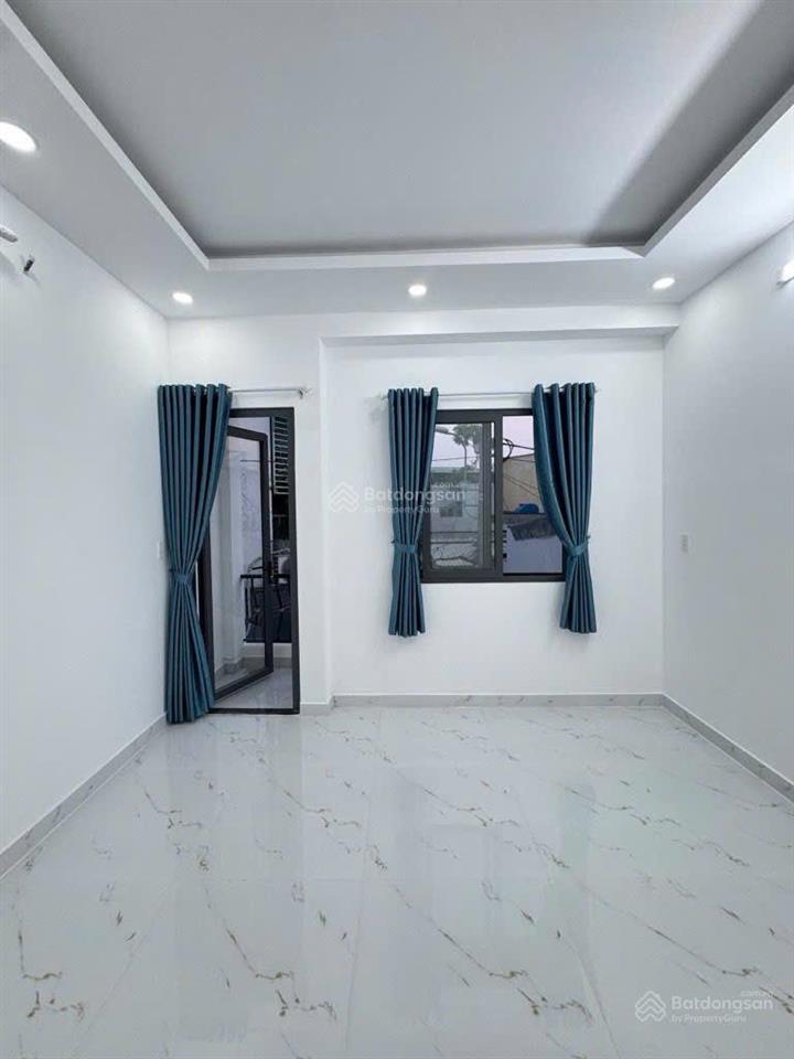 Nhà mới ngay tỉnh lộ 10  40m2  3 tầng  3pn  ngang 4 sát khu tên lửa giáp quận 6 hẻm thông